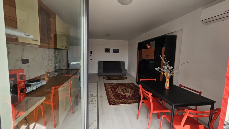 Big Berceni, 2 cam, str Racovita 3, Sun Royal View din 02.2025